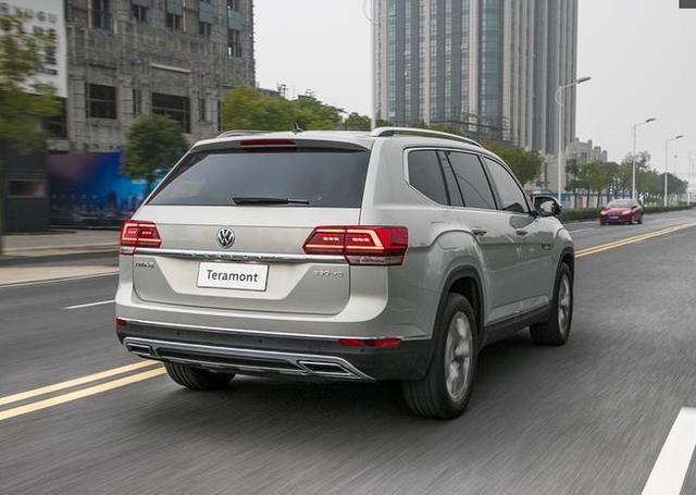 『大众途昂』30万提了辆汉兰达，2个月后再开朋友途昂，车主：对比后差距明显