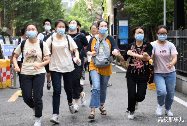 |高考成绩即将公布，除了估分以外，这两件事更重要，影响考生录取
