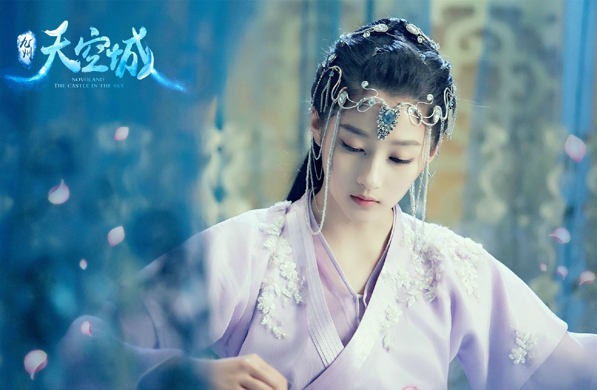 杨紫@同样是演“天下第一美人”,前五位都被吐糟,唯有她备受认可