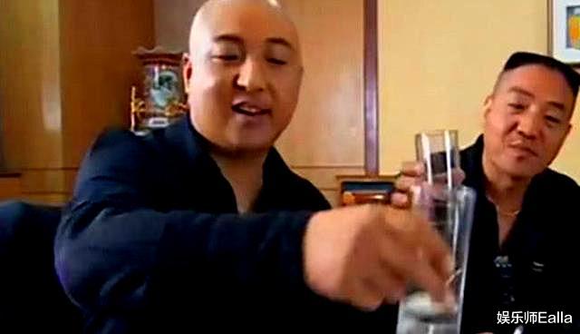 周晓鸥|在乐队付出14年，最火的时候退出，周晓鸥为何会选择去做演员？