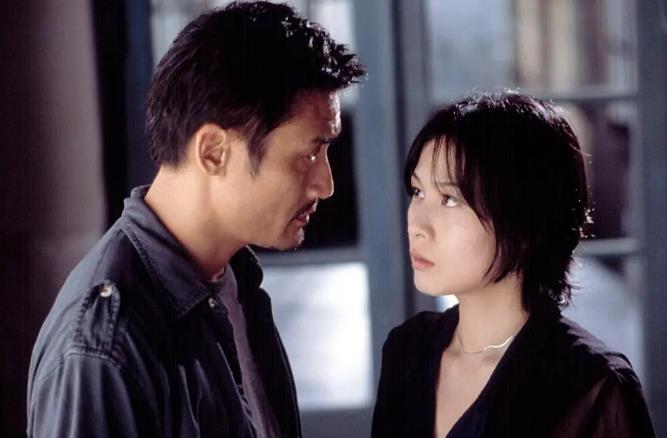 #山村老尸#毫不逊色《山村老尸》的6部恐怖港片，尤其是最后一部