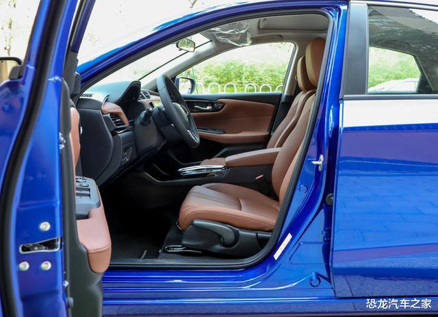 本田凌派|配备三缸发动机的本田凌派，靠什么在竞争激烈的汽车市场中立足