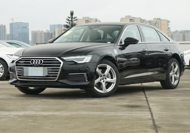 『新车』2020款奥迪A6L上市,配置升级,一看价格,车友:终于接地气了