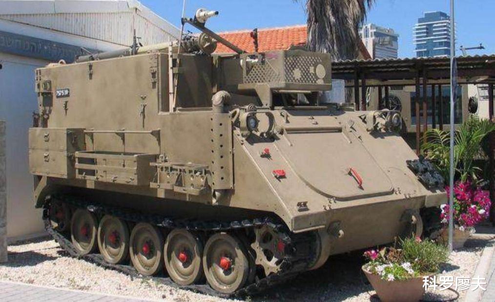 美军|驻韩美军又闯祸，15吨履带装甲车与SUV惨烈相撞，4名韩国人死亡