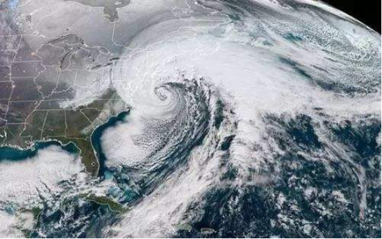 冰封|地球开启“冰封模式”？中国卫星回传照片：巴西异象瞬间冰天雪地