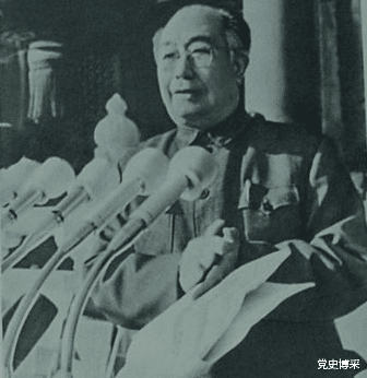 四人帮|林彪事件后，吴德得到了毛主席周总理的重用，对“四人帮”的行为进行了抵制