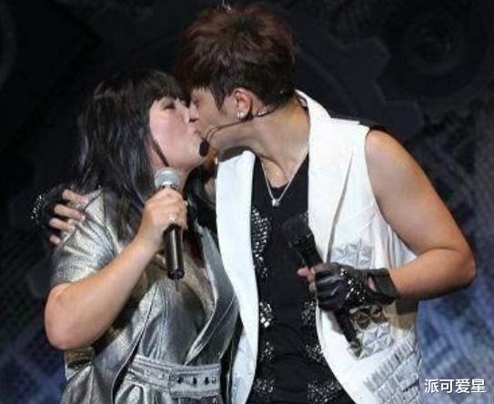 罗志祥：踩周杰伦绿兄弟、母亲接吻、和粉丝玩火，罗志祥多人运动领头羊