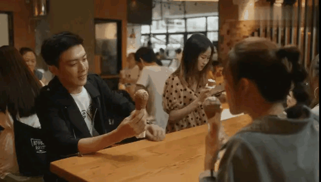 江疏影|《三十而已》江疏影再次完败，剧火人不火，到底是谁的错？