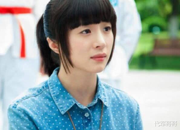胡冰卿|她被吐槽是捧不红的女星，曾拒绝黄子韬追求，如今与小3岁男星传绯闻
