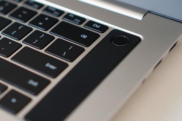 荣耀|荣耀MagicBook Pro新锐龙版降价:4499元起,大屏标压生产力工具