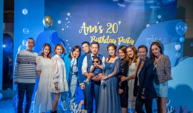 安以轩|安以轩挺巨肚连开俩趴,40岁庆生宴众星云集,陈荣炼送380万手表