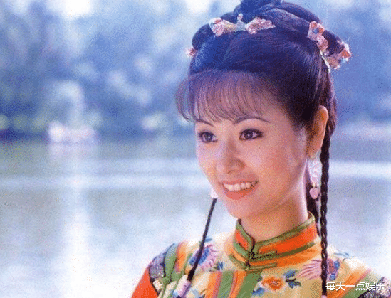 紫薇■《还珠格格》又要翻拍？看到第4代紫薇扮演者，网友：爆款剧预定