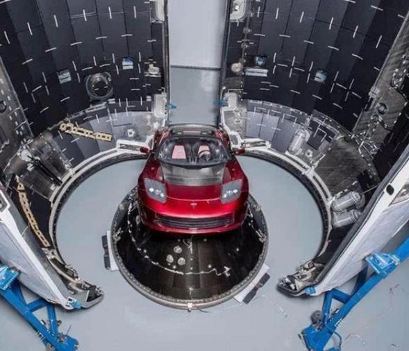 『太空』当初被送上太空的“特斯拉跑车”,如今变成怎样了?说出来你可能不信