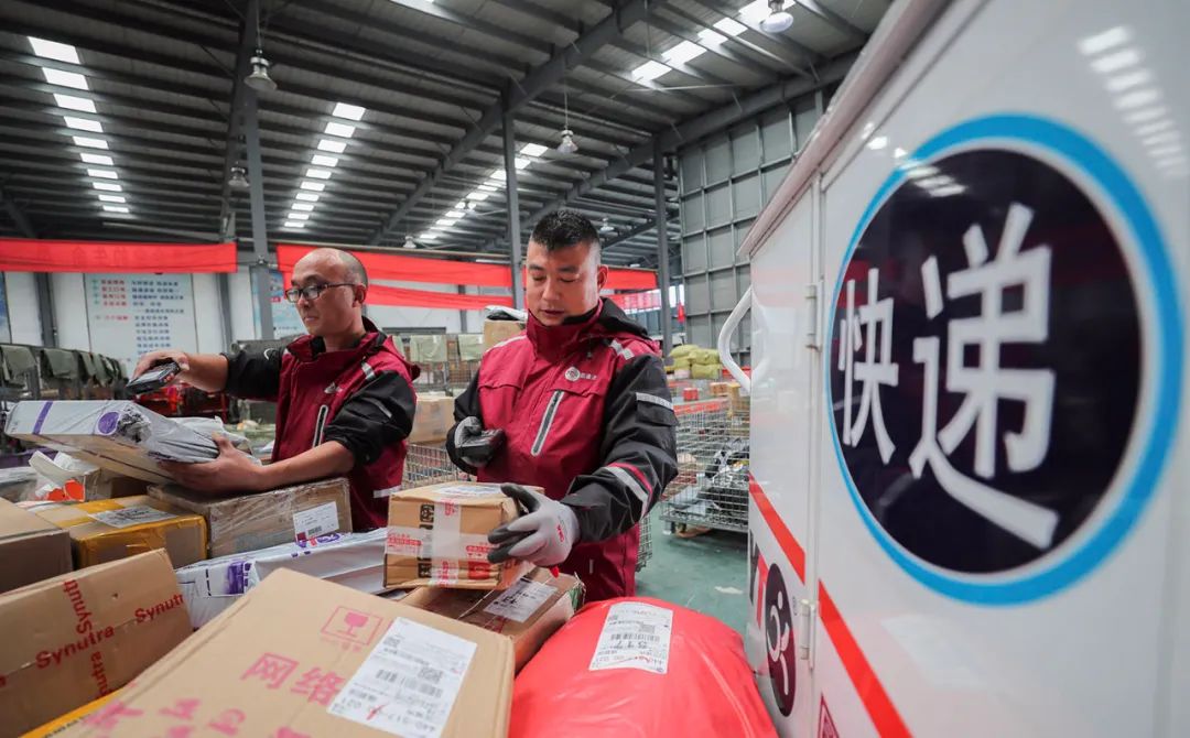 |圆通“封杀”极兔遇阻！后者正在改变行业格局