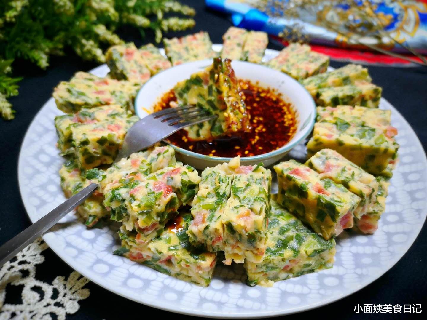 西红柿@最近西红柿加韭菜火了，很多人都没吃过，上锅一蒸，比吃肉还过瘾