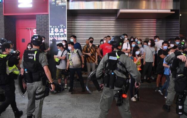 香港|香港警方向4家传媒协会发信：有自称“记者”人士参与堵路