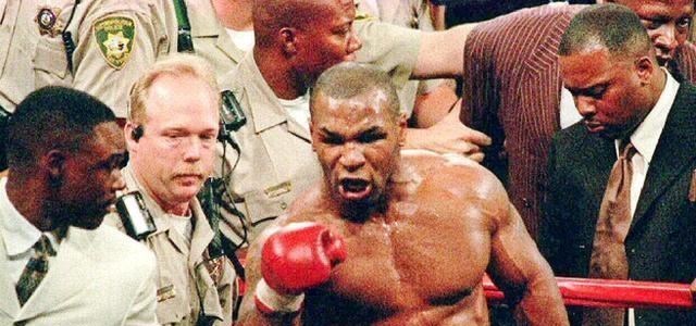 「迈克·泰森」泰森能否打得过“奶油豆”？结果显示：比赛只进行了两回合！