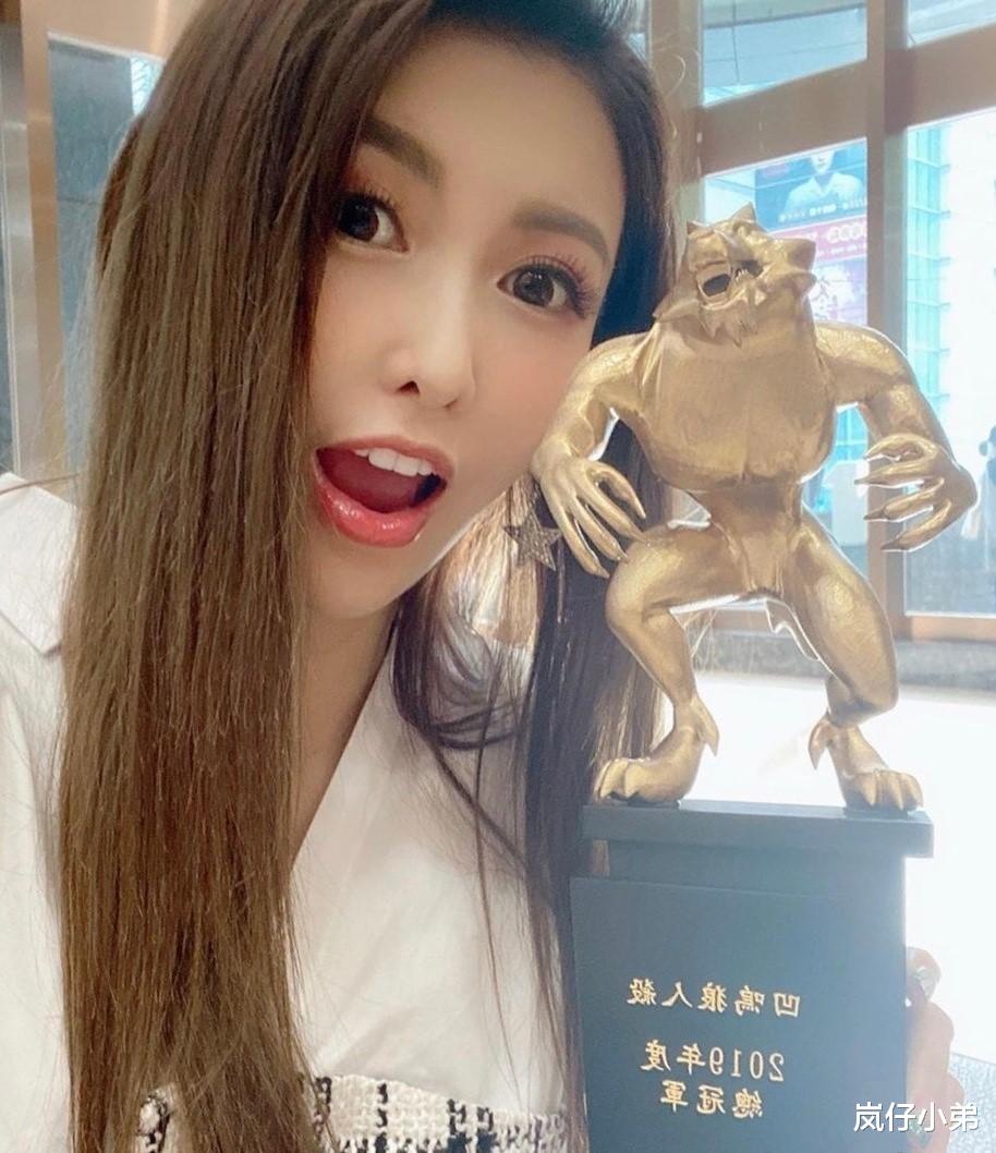 罗志祥▲罗志祥凌晨公开道歉,周扬青点名这位女艺人,男方经纪人做出回应!