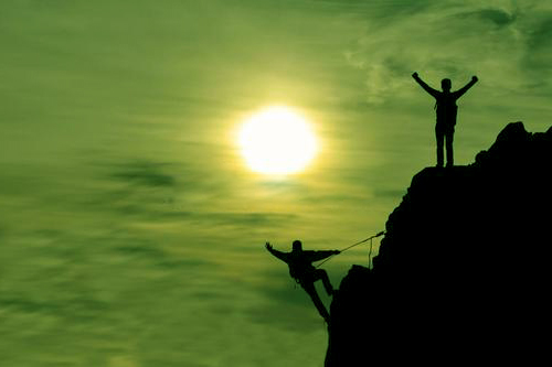 『生肖』五月转好运,六月逢贵人,事业上升的三个星座