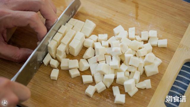 芋头|超实惠的“生发粥”,一碗成本5块钱,不愁头发大把大把掉了