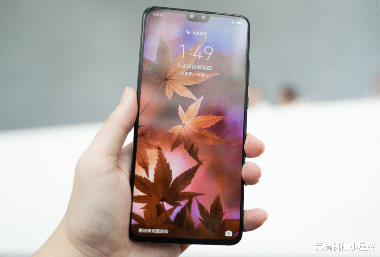 4G|感谢iPhone 11，华为Mate 30 4G版彻底跌至“荣耀价”，纠结了