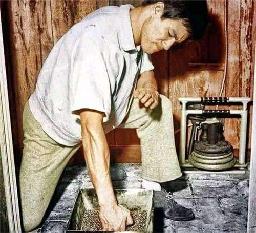 |李小龙最变态的训练：看到第三张才突然明白，难怪泰森说他是杀手