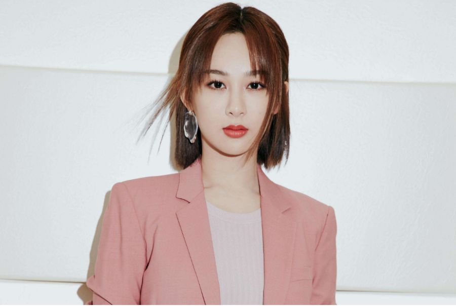 Cantik Mana, Aktris Dilraba dengan Ju Jingyi?-Image-5
