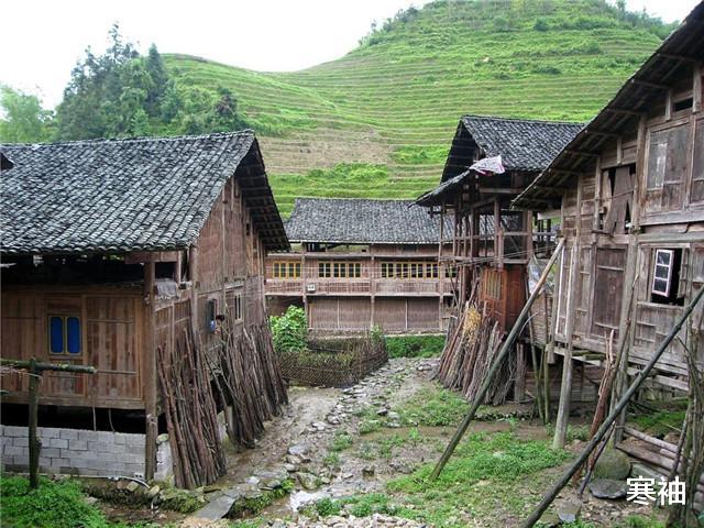 |单亲妈妈收养87个儿女,一人当爹又当妈,20个孩子考上清华北大!