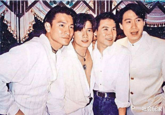 「四大天王」?当年被称为内地“四大天王”，如今只剩一个混出头，坐拥豪车