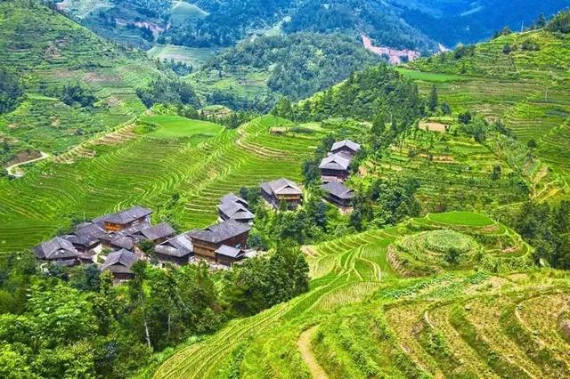 九寨沟|30个一生必去的旅行地,第一名不是九寨沟