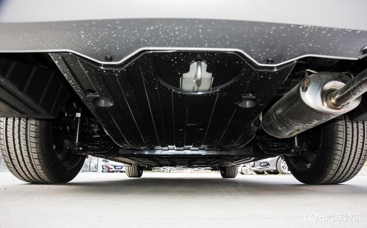 「长安汽车」不足10万的本田“省油王”,油耗4.9L,家用车的首选