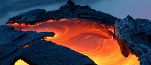 『科学家』爆发期到来！黄石公园超级火山异动不停，人类要警惕