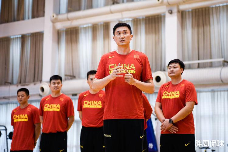 #杜锋#2.15米280斤！CBA魔兽升级，丁彦雨航外杜锋又获冲击奥运会强援