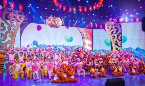 『春晚』明星春晚出场费曝光,赞助一场春晚需要多少钱?贫穷限制了想象力