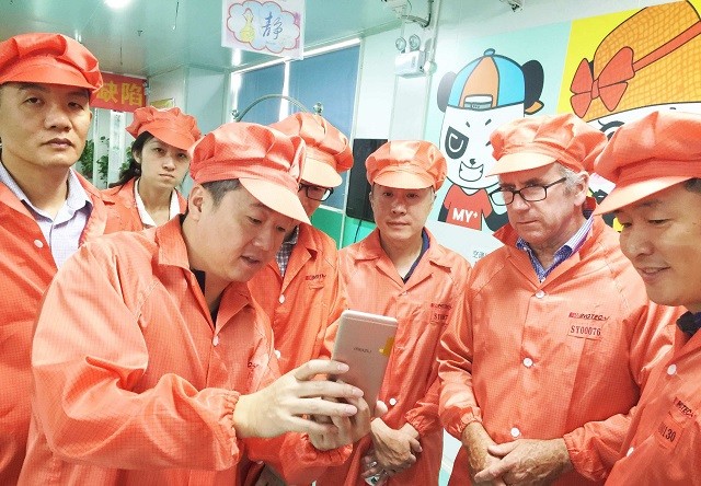 芯片|华为并非孤军奋战，中企买下百亿芯片巨头，国产芯片看到曙光