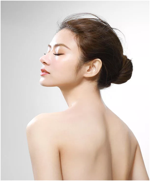 『护肤』林允夜间护肤法:睡前做好这5点,轻松养出牛奶肌!