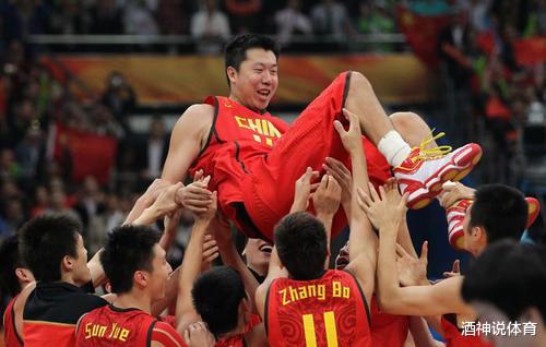 #姚明#男篮史上内线技术最出色5人，姚明仅第二，第一是中锋里的后卫！