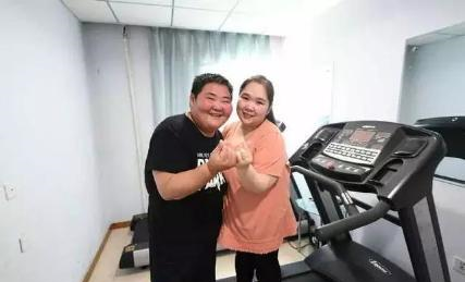 林月|丈夫395斤，妻子396斤，胖夫妻为要孩子决心减肥，一年后惊艳亮相