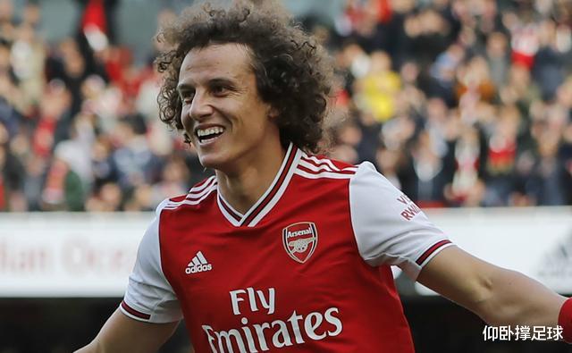 「阿森纳」阿森纳防线不行？1年花2亿砸来蓬蓬头，克伦克估计气得跳脚