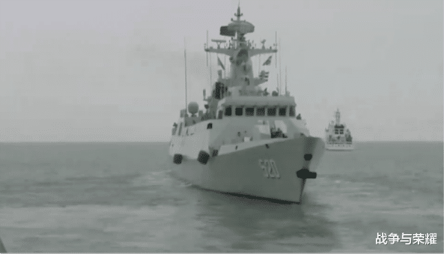 【南海舰队】越南渔船突然不再挑衅,美媒体好奇探寻究竟,发现南海舰队出手了