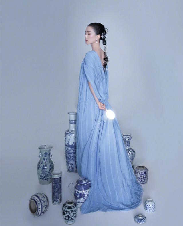 向往的生活▲刘诗诗不愧是\天鹅美人\,复工首封优雅大方,做妈妈后气质更好了