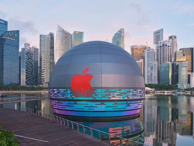 |全世界第一家漂浮在水面上的Apple Store