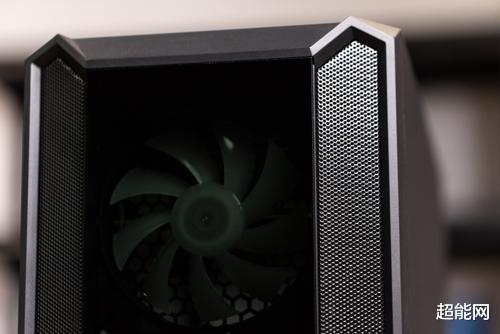 显卡|这次攒机，我选了微星全家桶：除了有才华还要有颜值