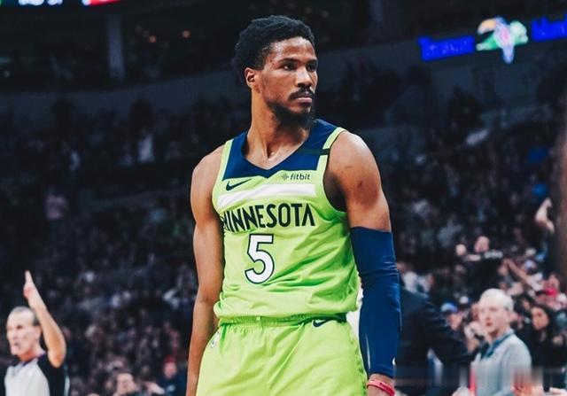 比斯利■本赛季有哪些年轻球员展现出了未来顶级3D的潜质？