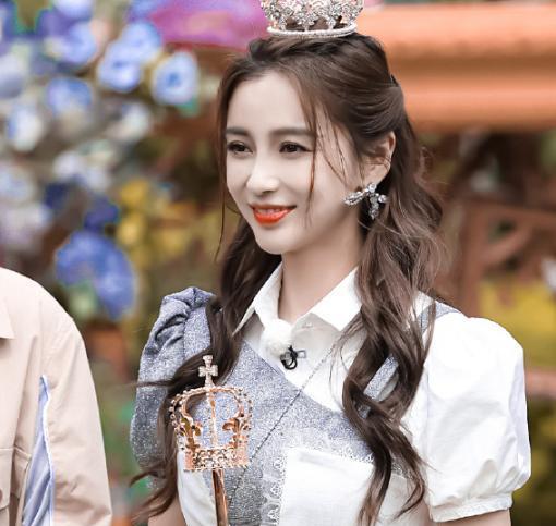 奔跑吧兄弟|跑男成员手机壳，郭麒麟的嚣张，baby的吓人，看到蔡徐坤：打扰了