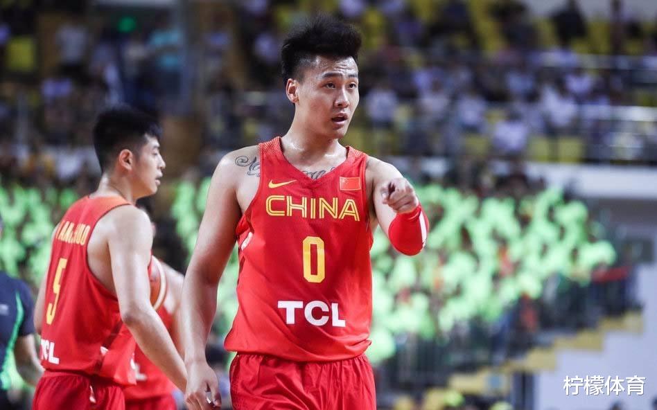 『赵睿』朱芳雨要留意了！男篮当红国手或寻求出走，多支球队已经蠢蠢欲动