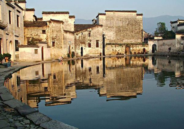 『宏村』中国值得去的3个古城村落，被列入世界文化遗产