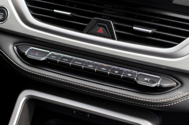 哈弗|买不起博越可看它，丰田底盘打造，前后独悬才7万，同样出自吉利