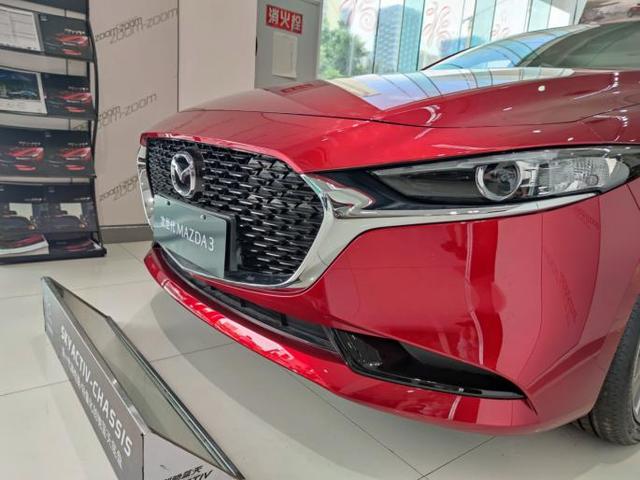 #长安#探店马自达3：无导航无优惠却成销量担当，消费者咋想的？