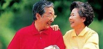 养老金|不要再把养老金和退休金混为一谈了!领取方式不同,本质区别不同